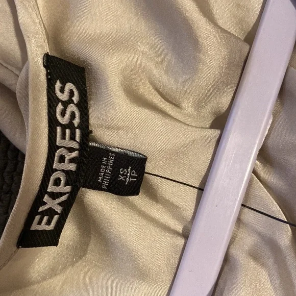 Brand New Express dress gray size xs silk fabric with silver accents pockets - Picture 7 of 8